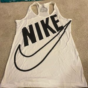Nike Sportswear Tank Top